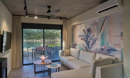 Into The Blue Suites — Astros — photo 2