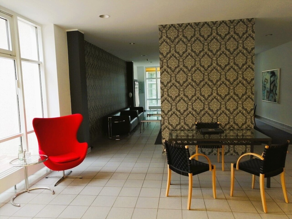 Tagungszentrum Maria in der Aue — hotel in Wermelskirchen
