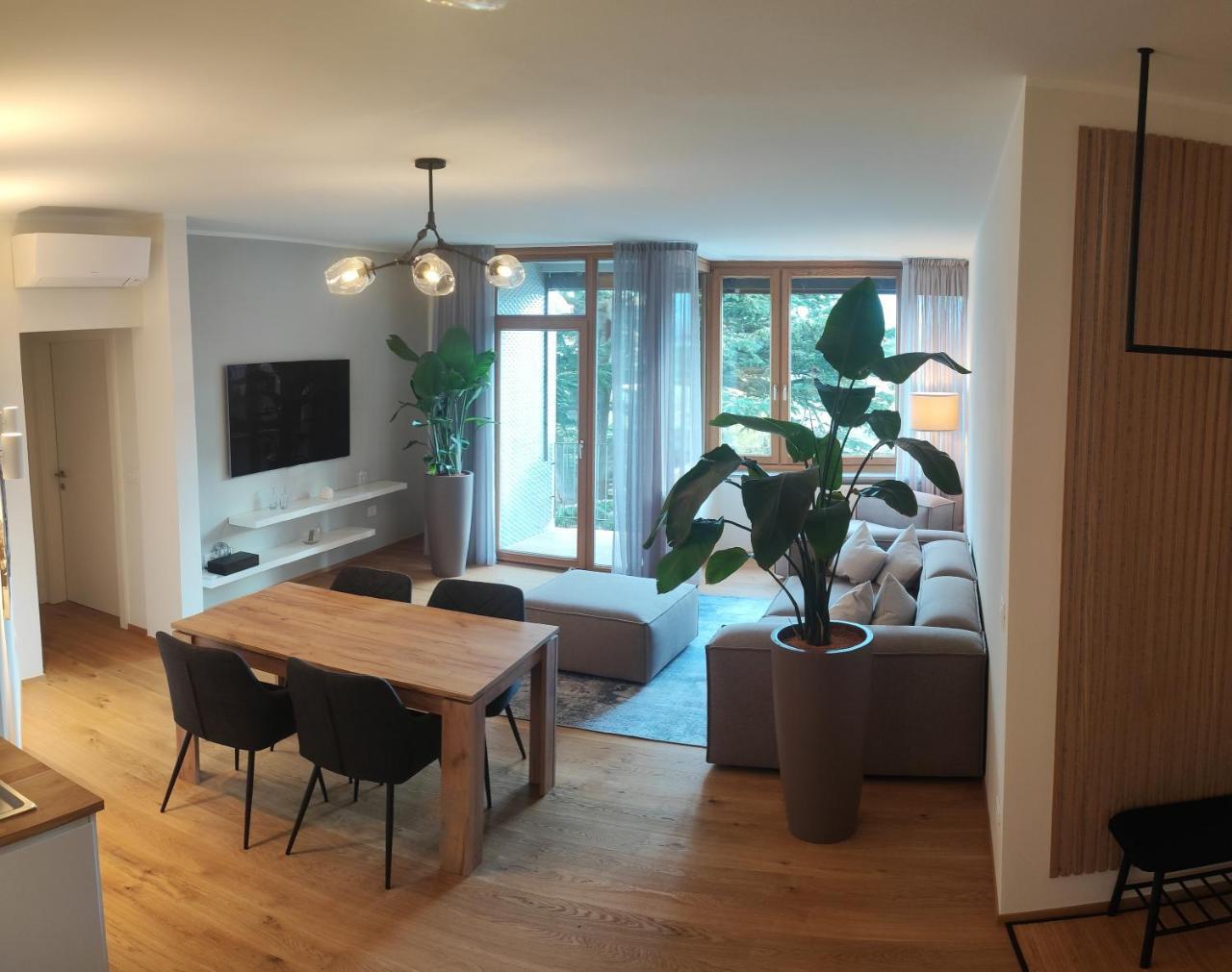 Promenaden Lounge — 4-Star Luxury Hotel in Merano, Italy