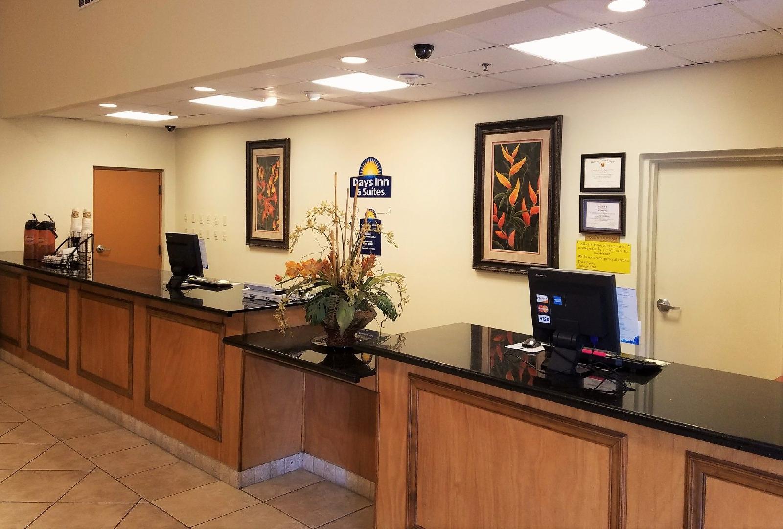 Days Inn and Suites by Wyndham Clermont - photo 20