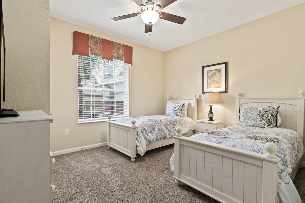 Vista Cay by Orlando Resort Rentals on Universal Boulevard - photo 9