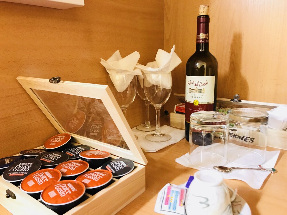 H Juan Vivienda Turistica — Marbella