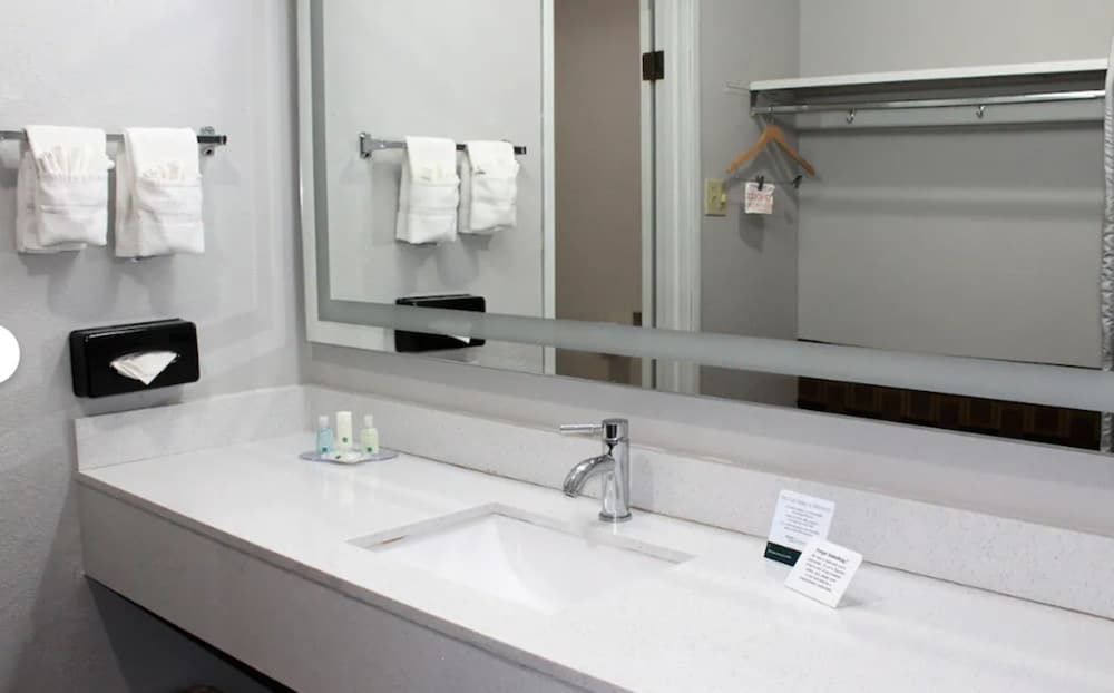 Hotel Inn Santa Fe - photo 15