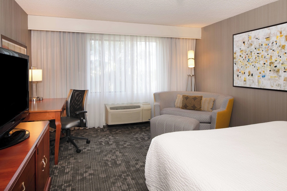 Courtyard by Marriott Newark Silicon Valley - photo 20