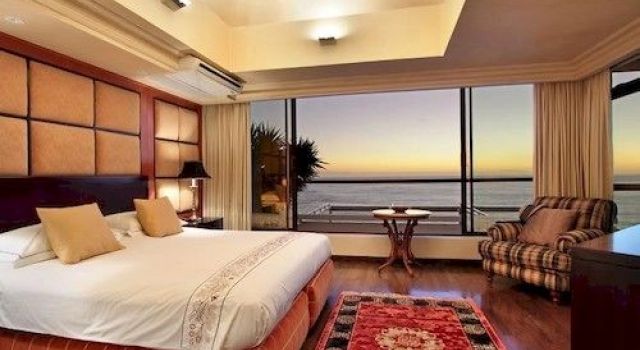 Clifton Villa
