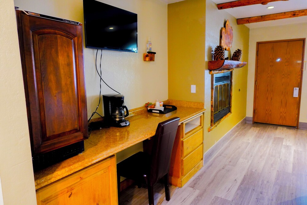 Sleepy Hollow Cabins and Hotel - photo 41
