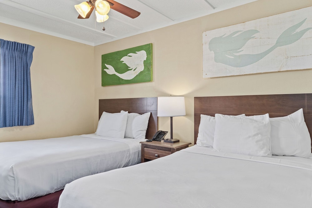 Sandpiper Beacon Beach Resort - photo 88