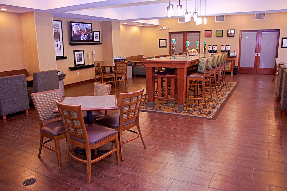 Hampton Inn Sidney NE - photo 51