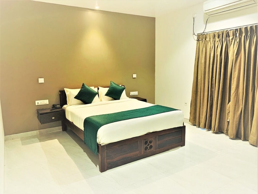 Peninsula Beach Resort — Calangute — photo 5
