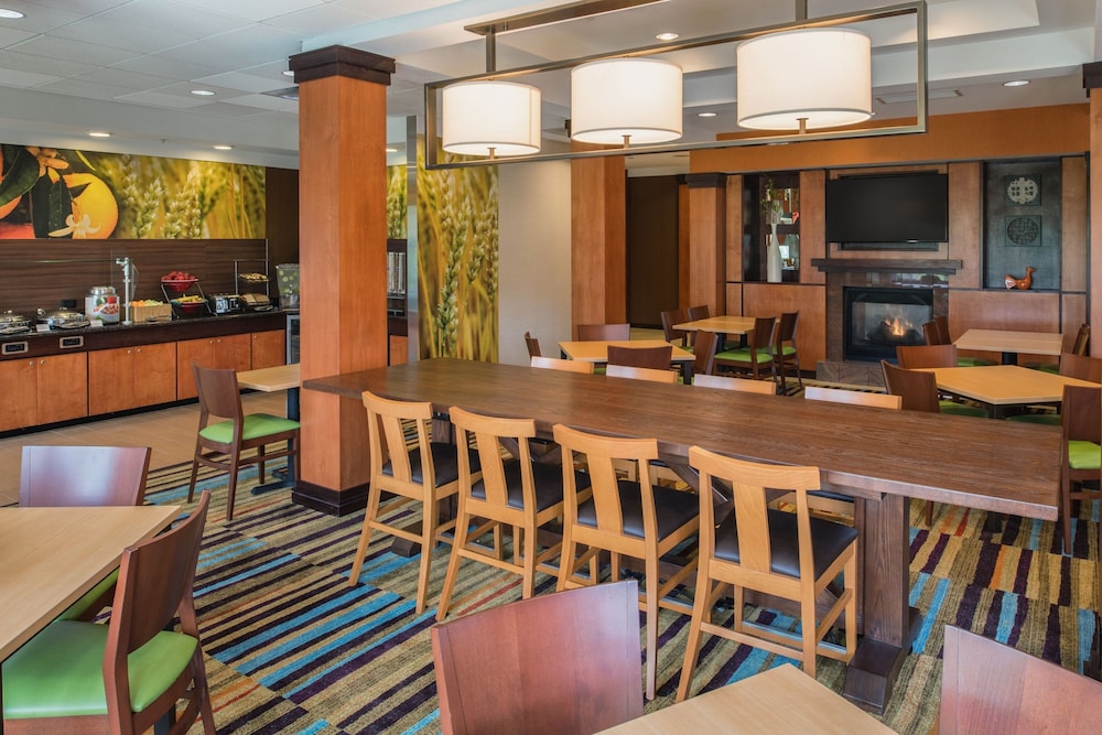 Fairfield Inn & Suites by Marriott Portland North - photo 15