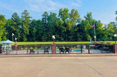 Ashley inn - photo 2