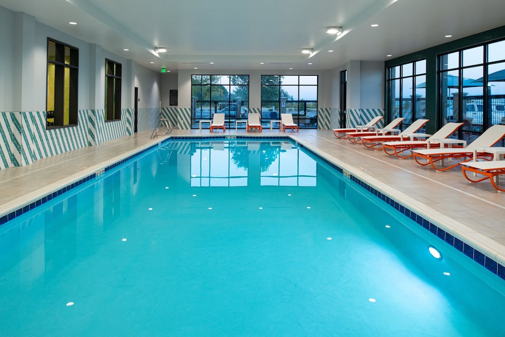 Holiday Inn & Suites Idaho Falls by IHG - photo 35