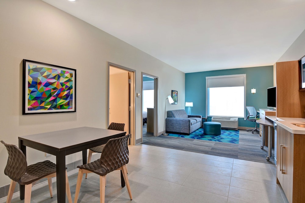 Home2 Suites by Hilton Savannah Midtown GA - photo 12