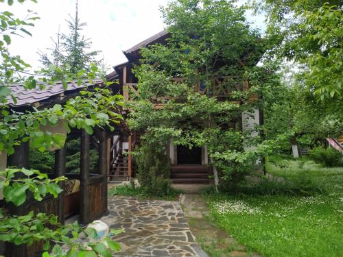 Guest House Plai — 4-Star Luxury Hotel in Yaremche, Ukraine
