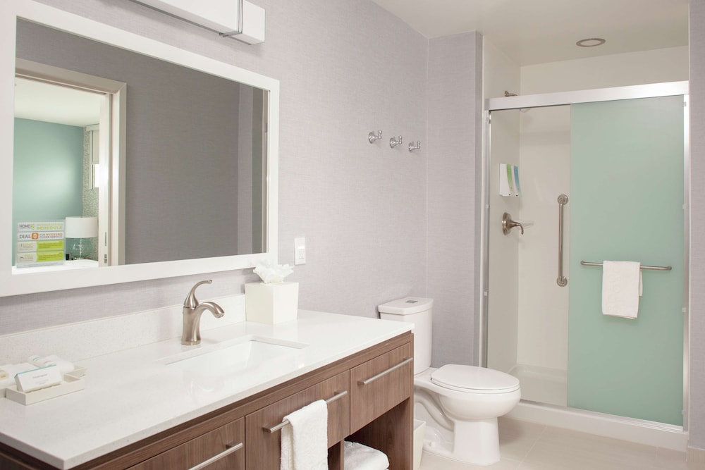Home2 Suites by Hilton Bloomington - photo 14