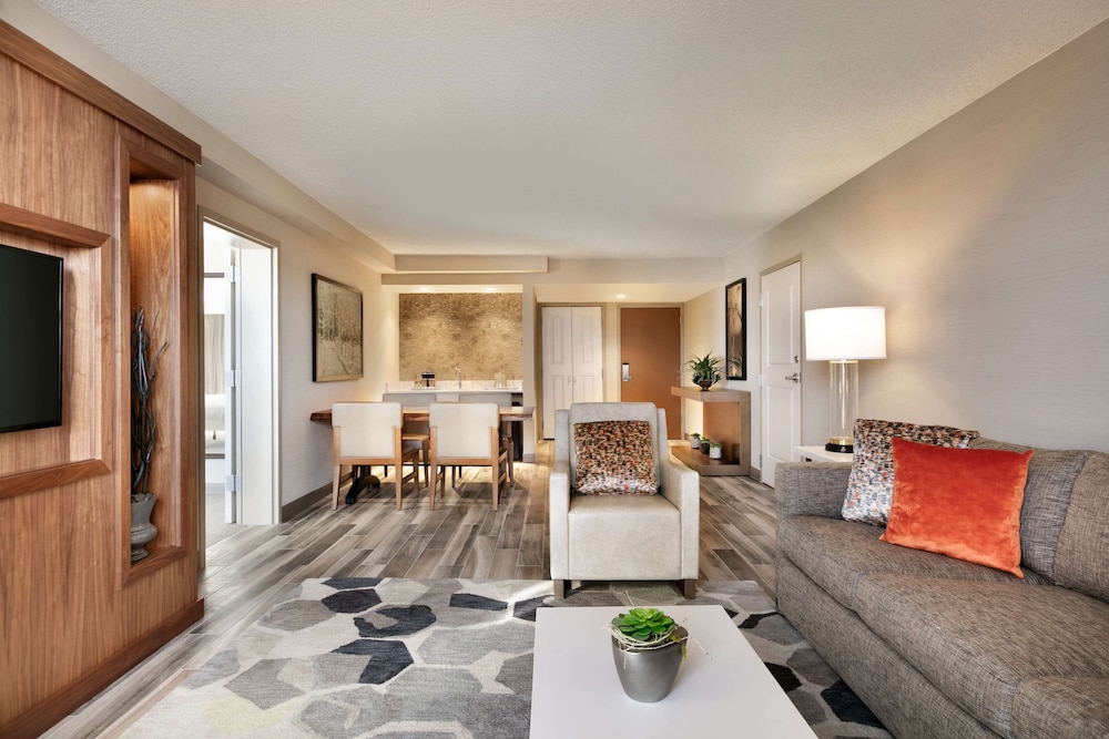 Hilton Fort Collins - photo 25