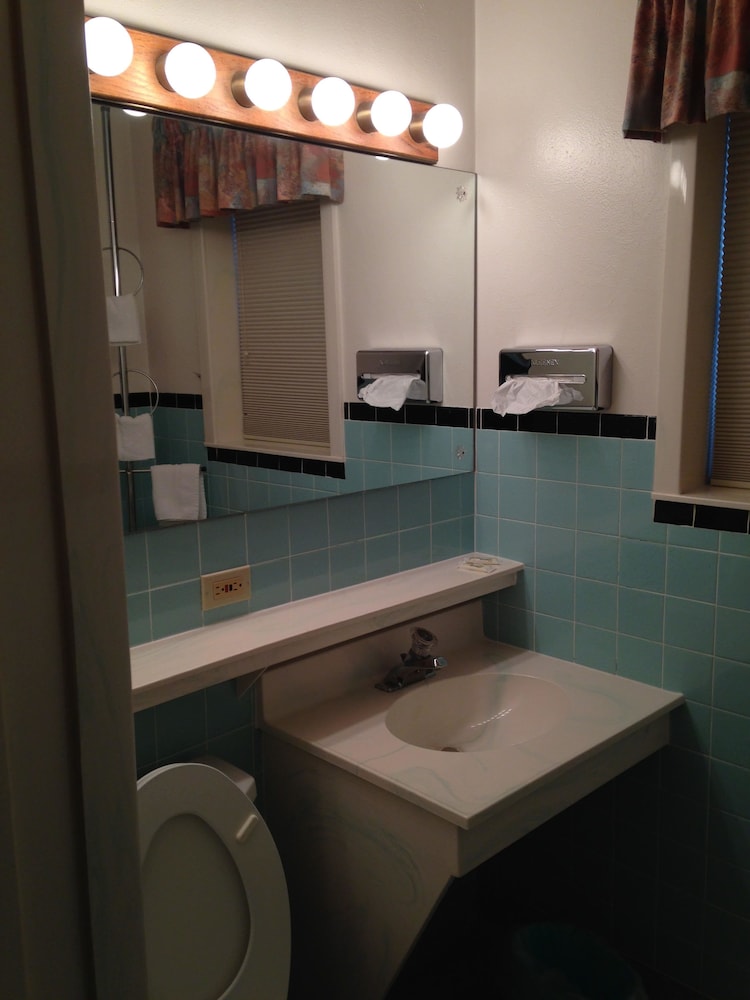 Siesta Motel - photo 8