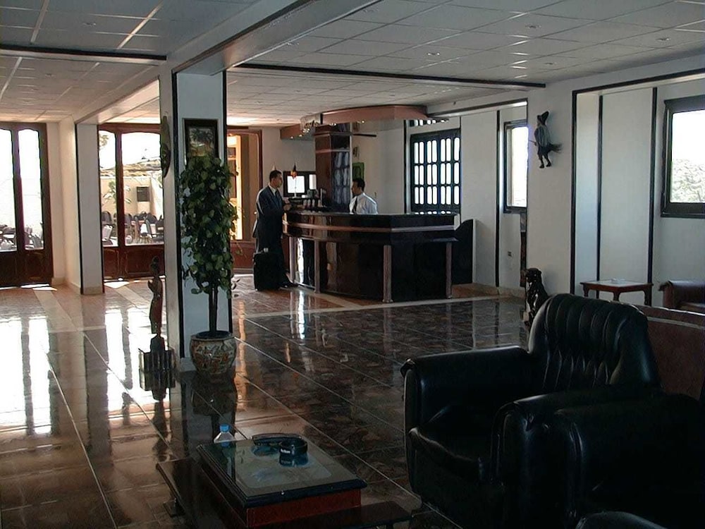High Way Hotel — Tanda — photo 2