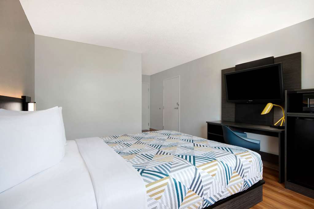 Motel 6 San Antonio TX South - photo 13