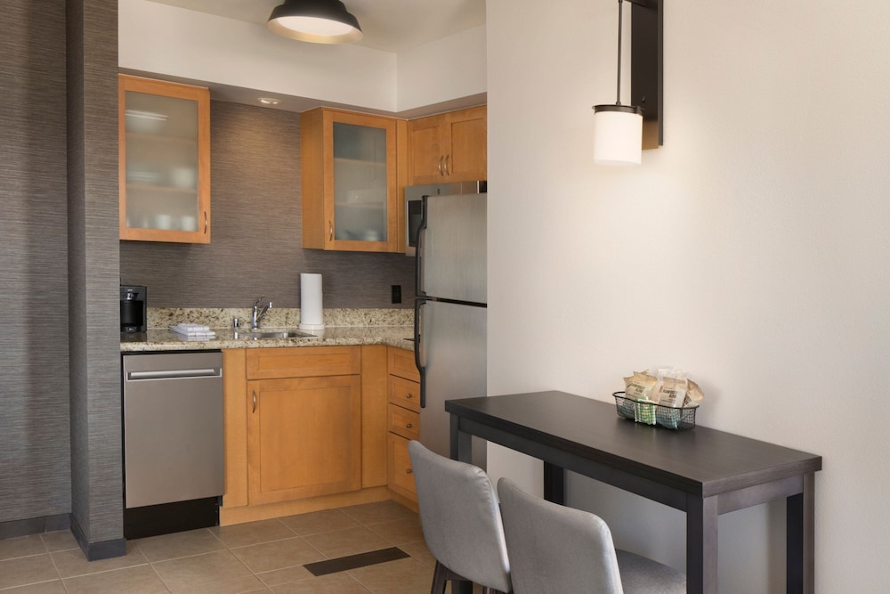 Residence Inn by Marriott Sacramento Downtown at Capitol Park - photo 13