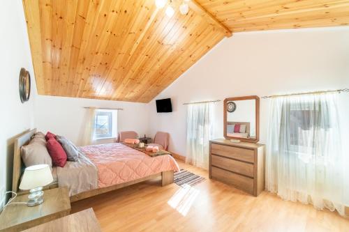Bekiris Traditional Inn — Lefkimmi — photo 3