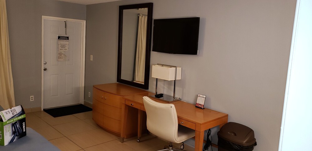Ocean Mile Hotel - photo 16