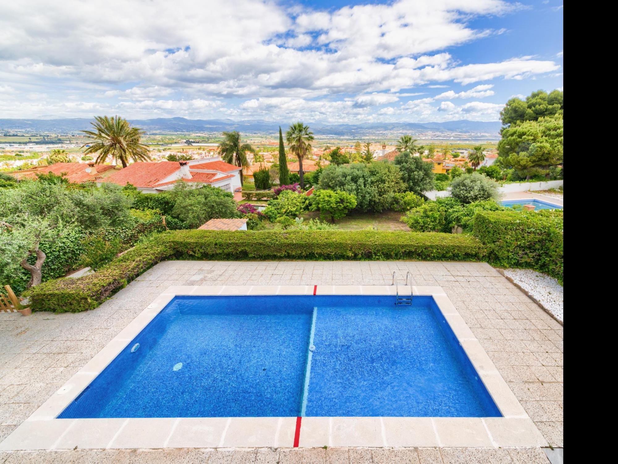 00 Alhaurin De La Torre 55 — Malaga