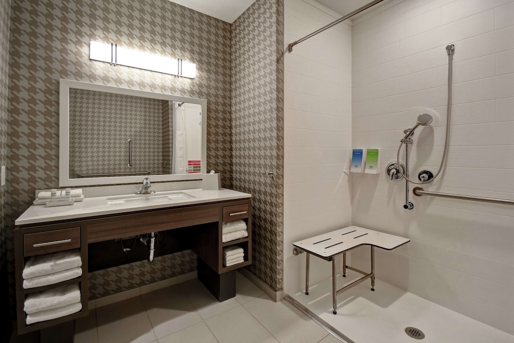 Home2 Suites by Hilton Harvey New Orleans Westbank - photo 28