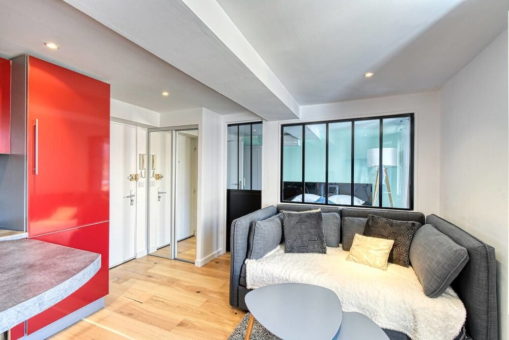 Beautiful 2 Rooms 4p Near From the Palais