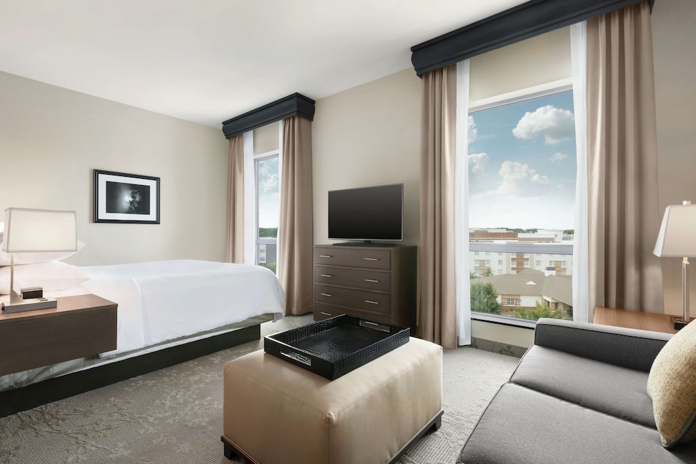 Embassy Suites by Hilton Charlotte Ayrsley - photo 27