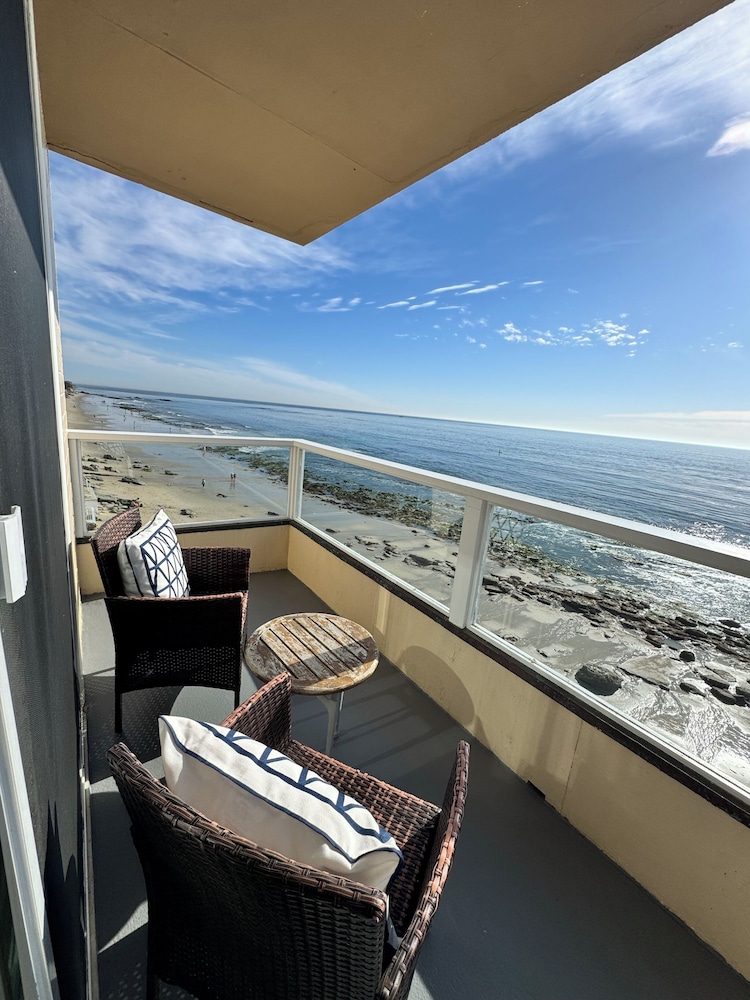 Pacific Edge Hotel - photo 60