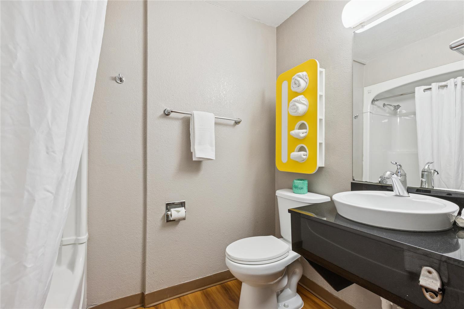 Motel 6 Piscataway NJ - photo 26