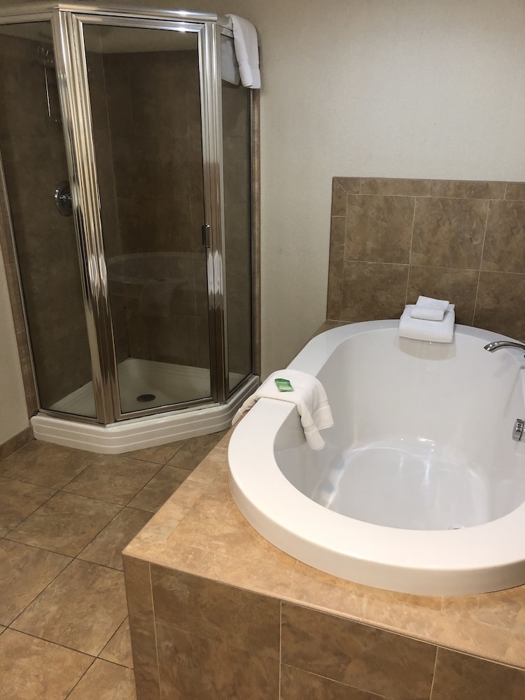 Holiday Inn Williamsport by IHG - photo 18