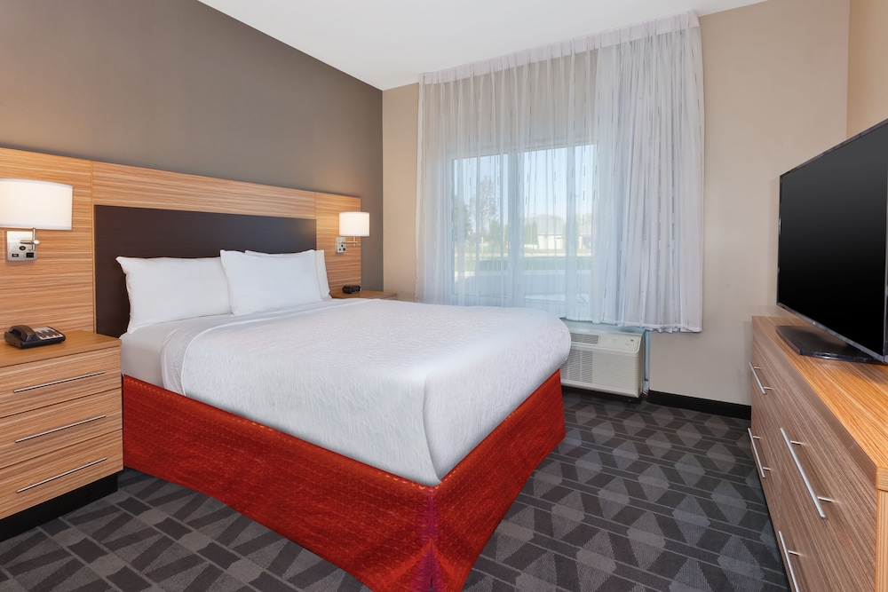TownePlace Suites by Marriott Grand Rapids Airport Southeast - photo 8