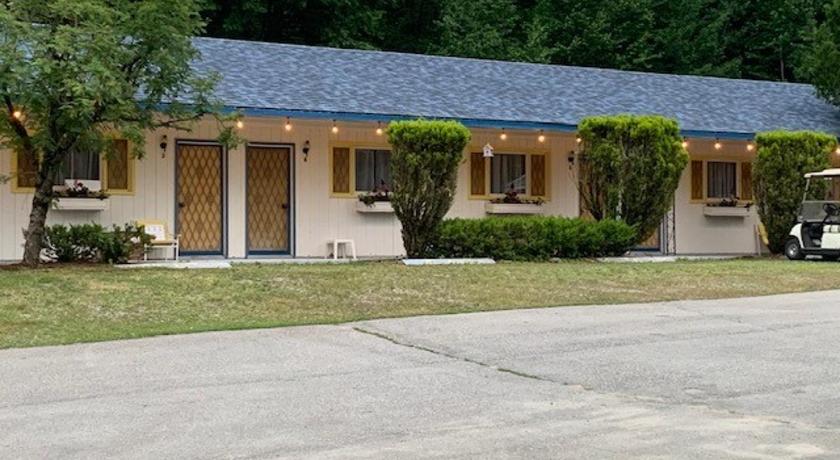 White Oak Motel & Cottages - photo 5