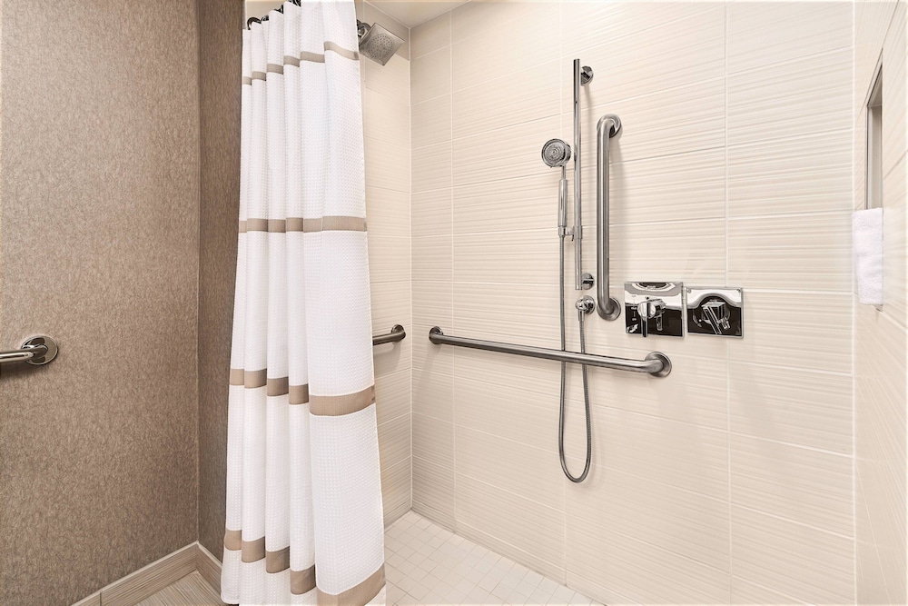 Pittsburgh Marriott North - photo 21