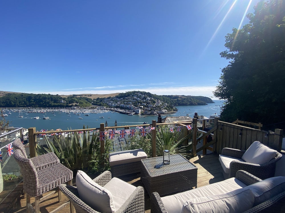 Harbour Heights — 4-Star Luxury Hotel in Dartmouth, United Kingdom