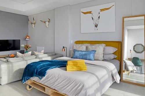 Emily Sunny 1 bed Apartment with stunning City & Ocean Views