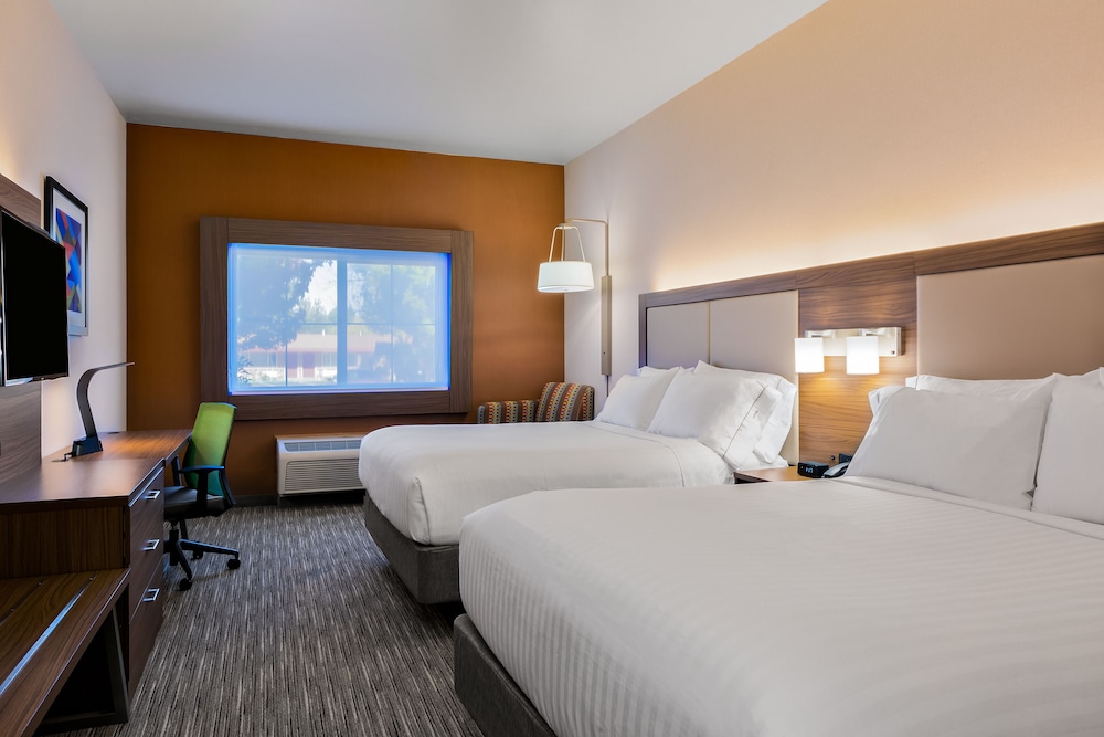 Holiday Inn Express Hotel & Suites Oroville Lake by IHG - photo 6
