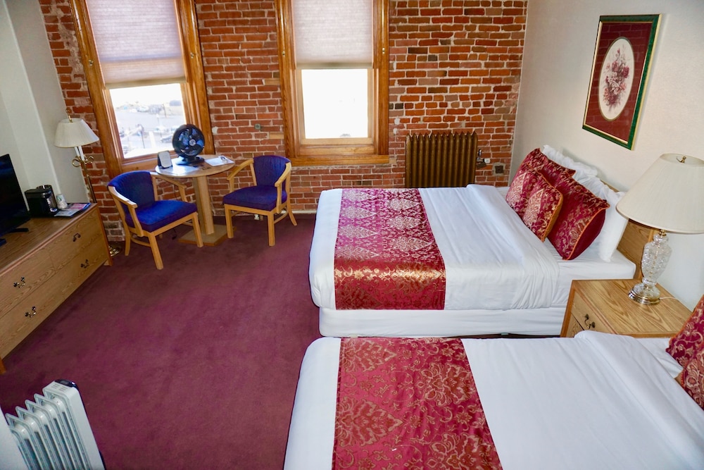 Victor Hotel - photo 12