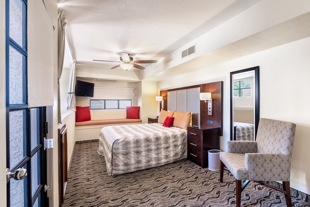 Scottsdale Camelback Resort - photo 7