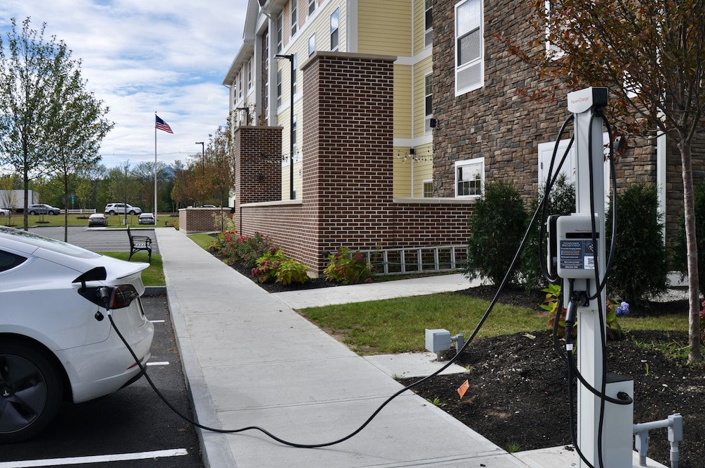 Home2 Suites by Hilton North Conway - photo 87