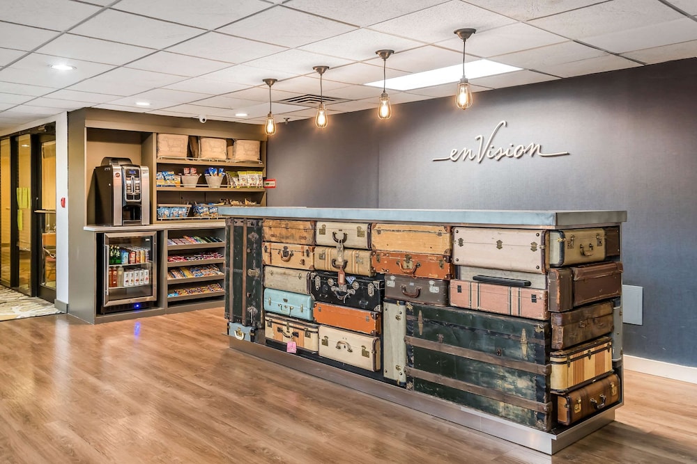 enVision Hotel St. Paul South - photo 4