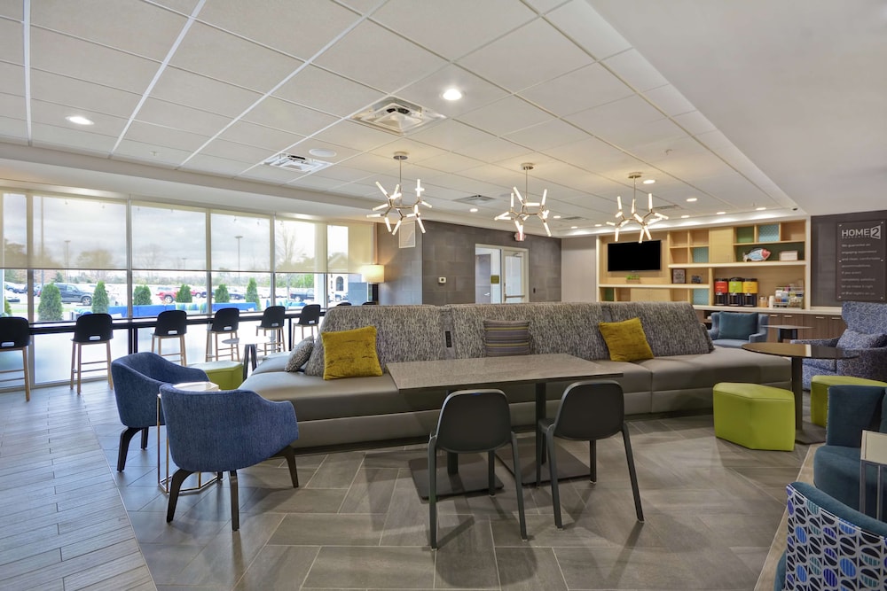 Home2 Suites by Hilton Grand Rapids North - photo 4