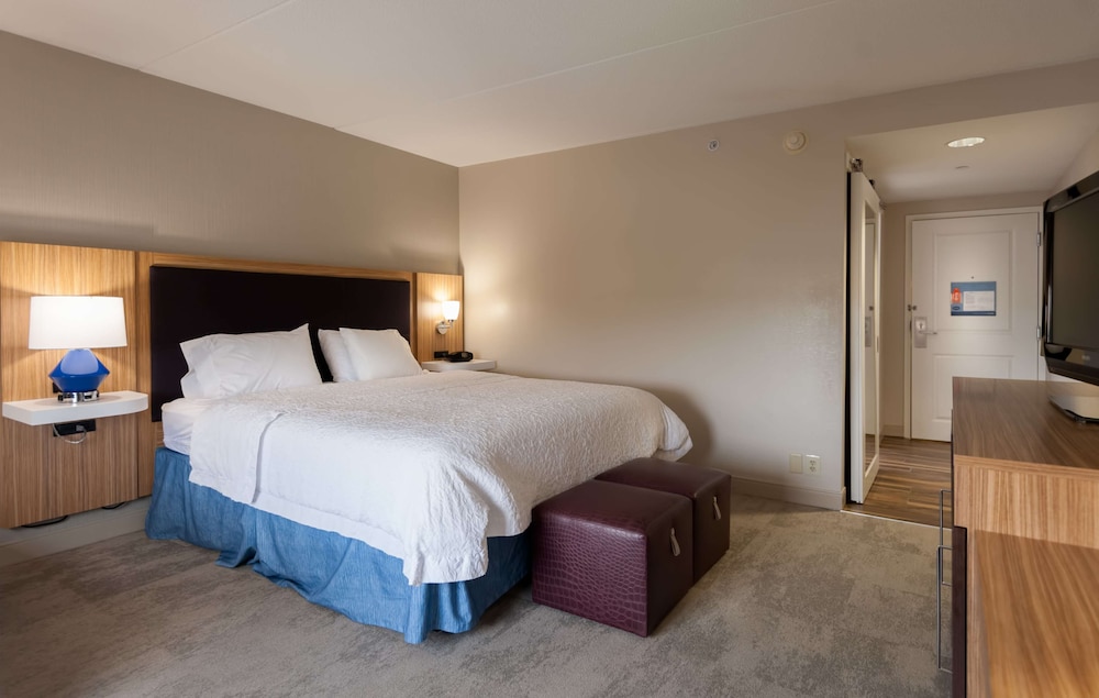 Hampton Inn Doylestown - photo 20