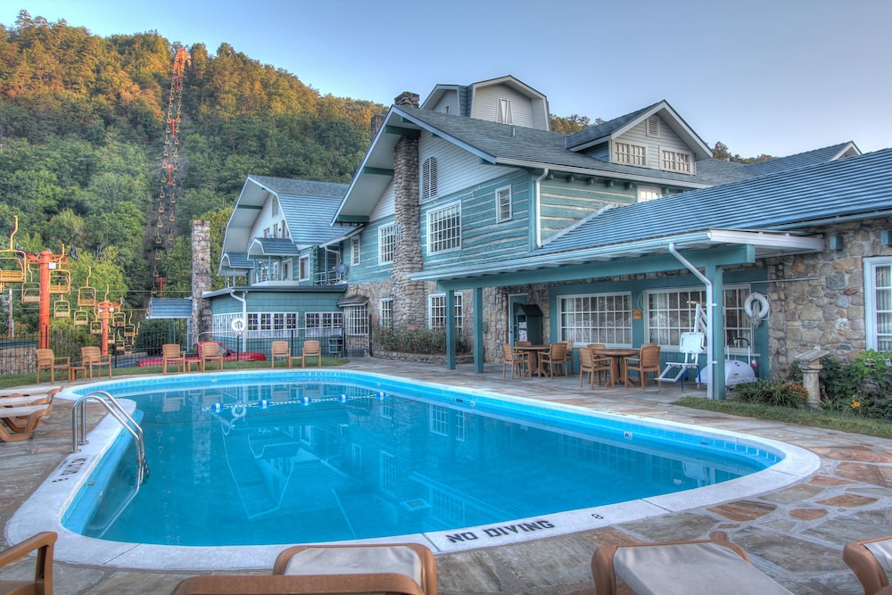 The Historic Gatlinburg Inn - photo 36