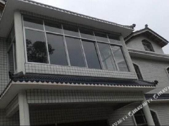 Hongbinlou Hotel - last minute hotel in Chongqing