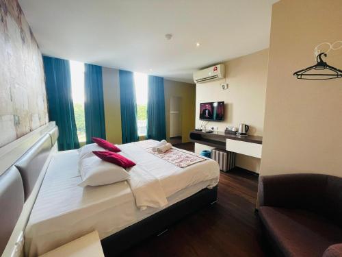 The Riverfront Hotel - last minute hotel in Malacca