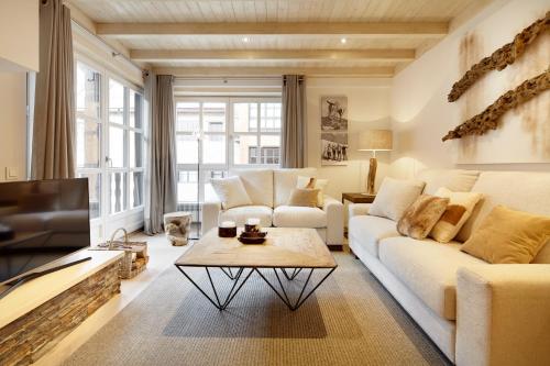 Val de Ruda Luxe 42 by FeelFree Rentals — 4-Star Luxury Hotel in Vielha, Spain