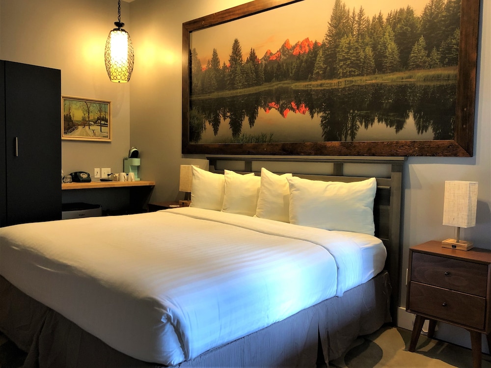 Blue Elk Inn - photo 7